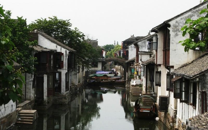 椭圆机：燃烧脂肪，塑造完美身材